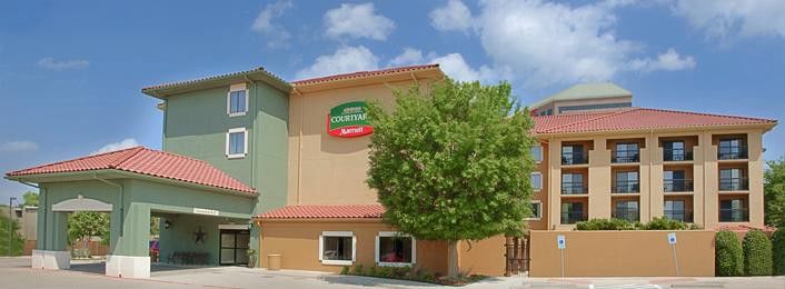 Courtyard Fort Worth I-30 West Near Nas Jrb Hotel Exterior photo